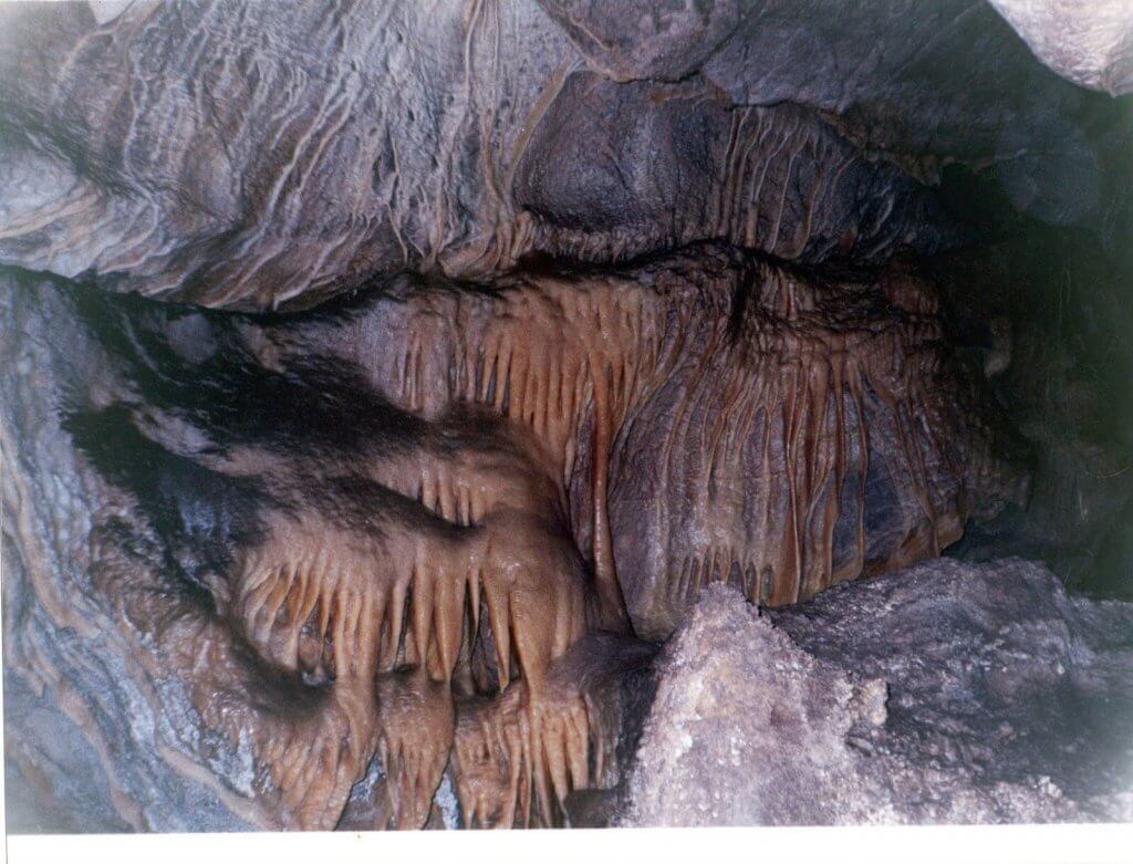 Caverna das Bruxas. Fonte:  http://elportaldemendoza.com