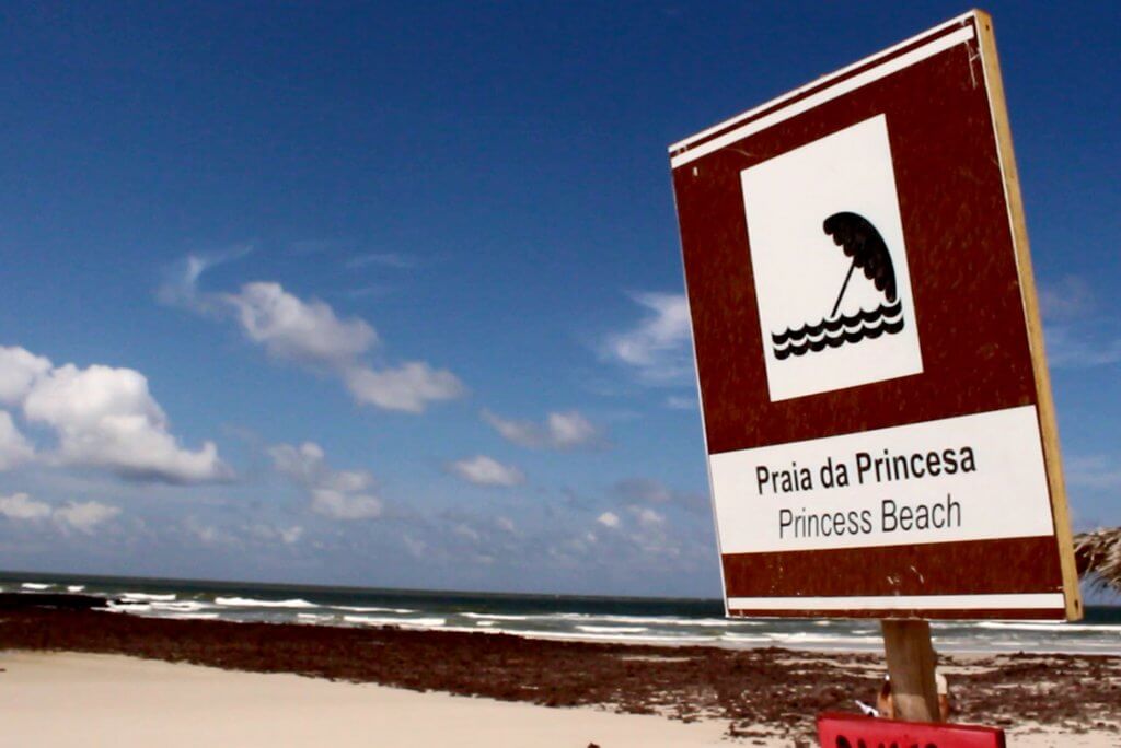 Praia da Princesa. Fonte: Wikipédia. 