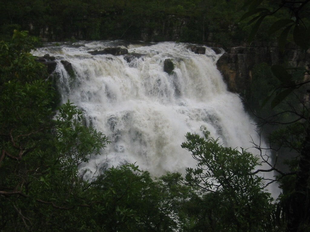 Cachoeira Almécegas. Fonte: Cecilia Heinen. 